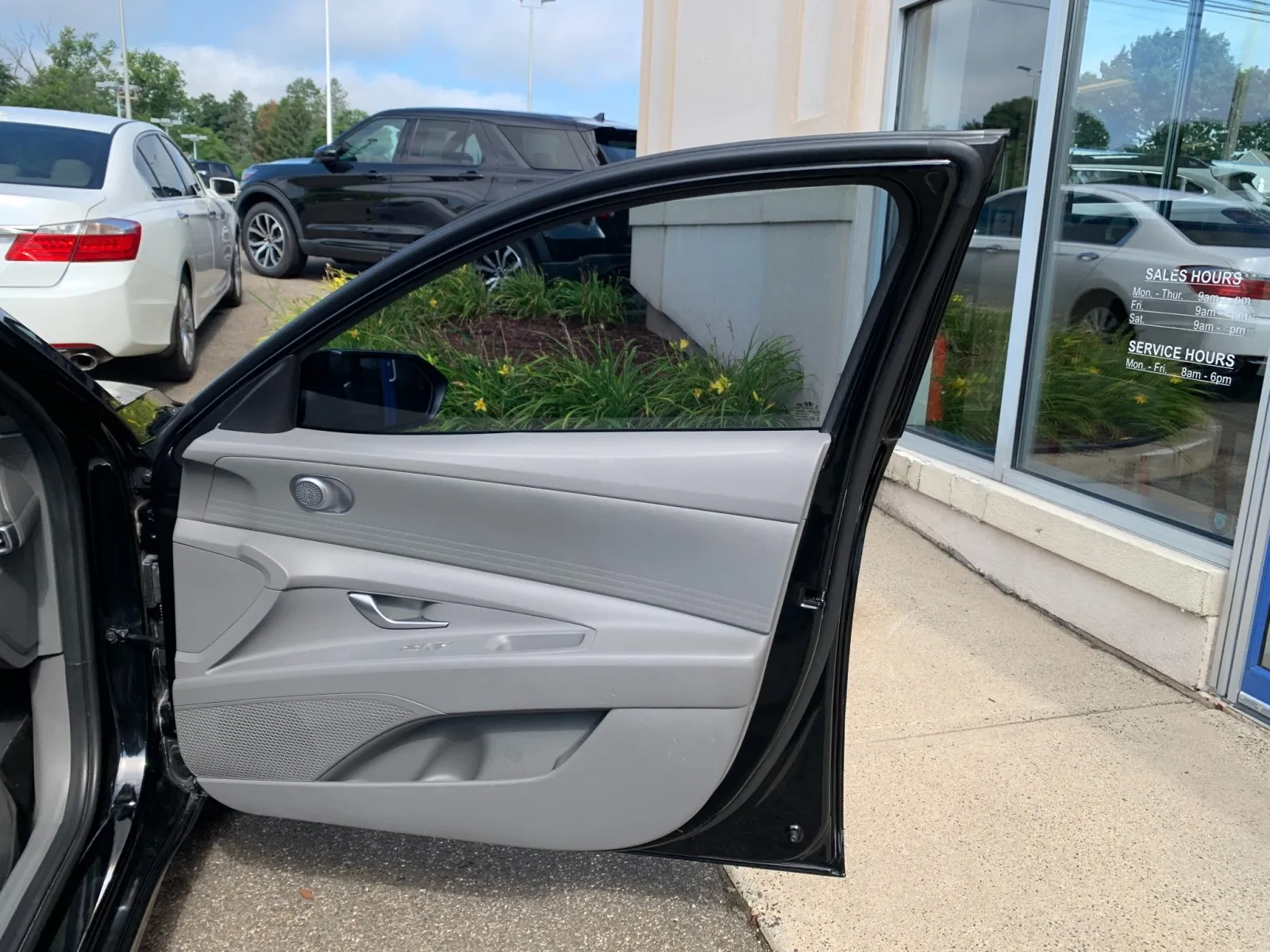 Hyundai Elantra photo 33