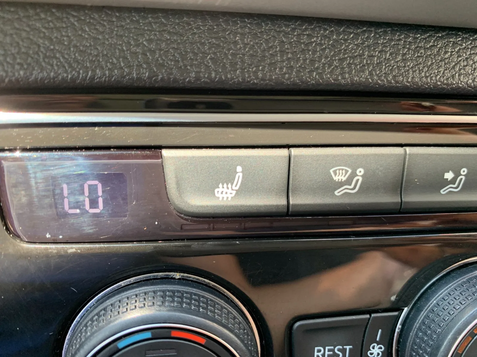 Volkswagen Atlas photo 23