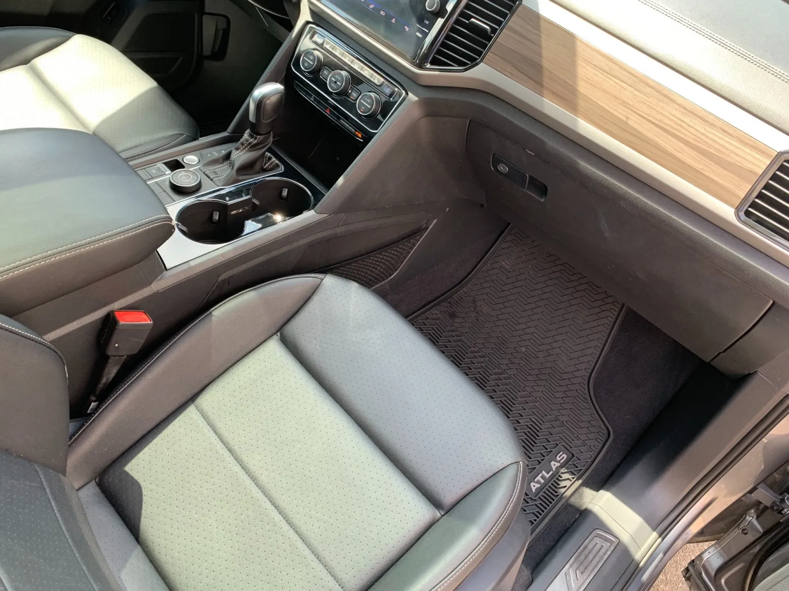 Volkswagen Atlas photo 50