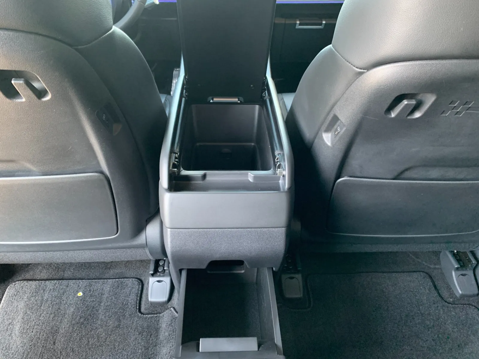Hyundai Santa Fe photo 53