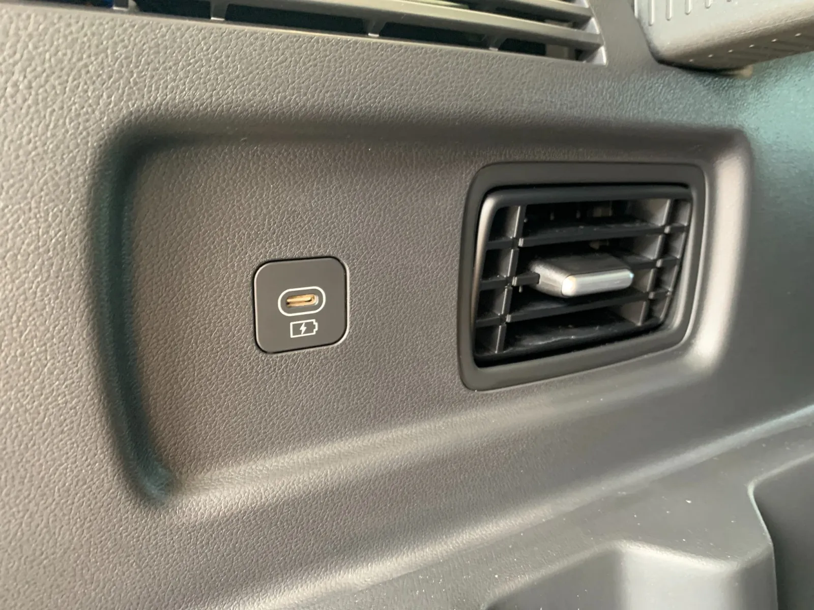 Hyundai Santa Fe photo 15