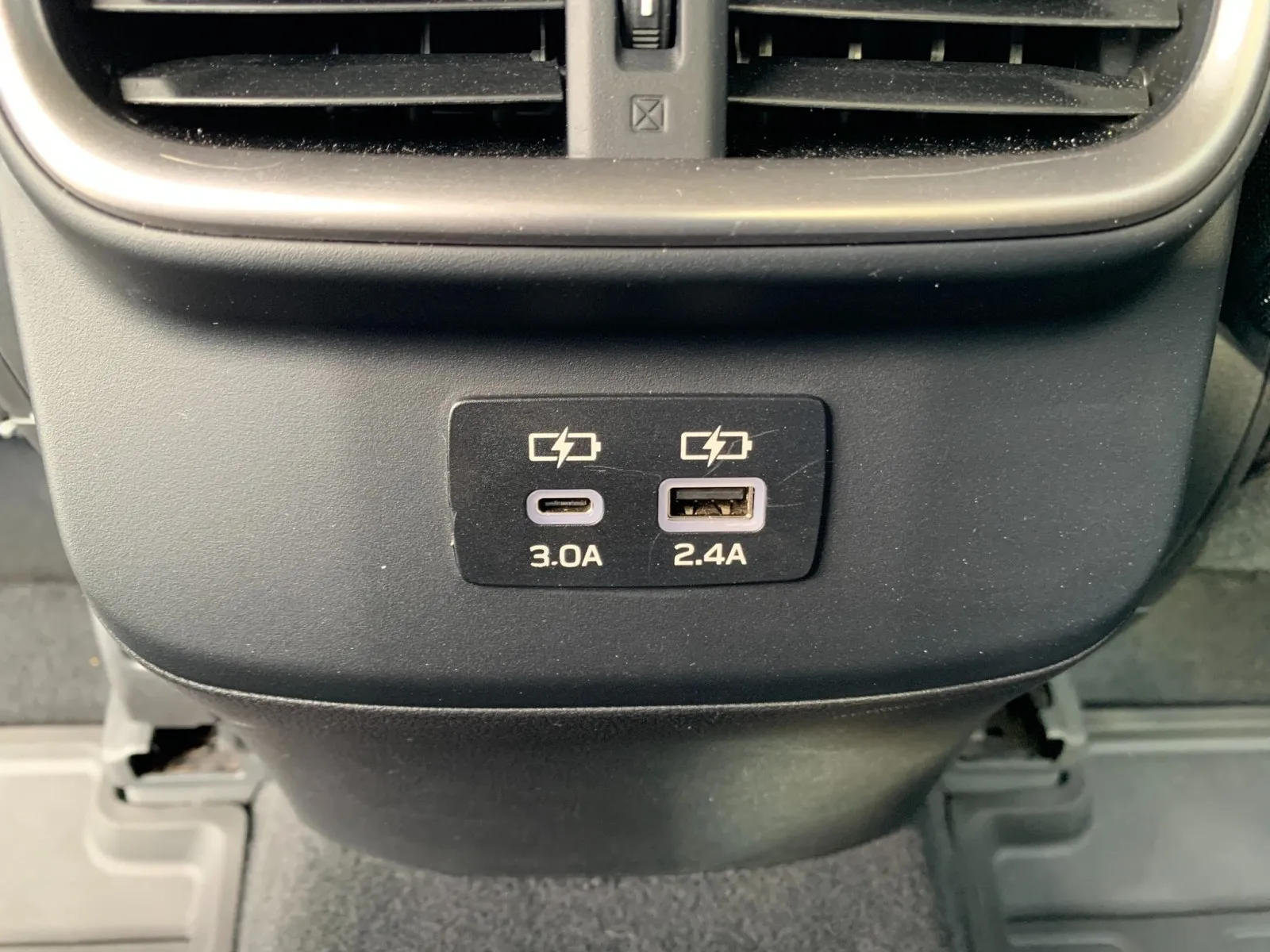 Subaru Legacy photo 27