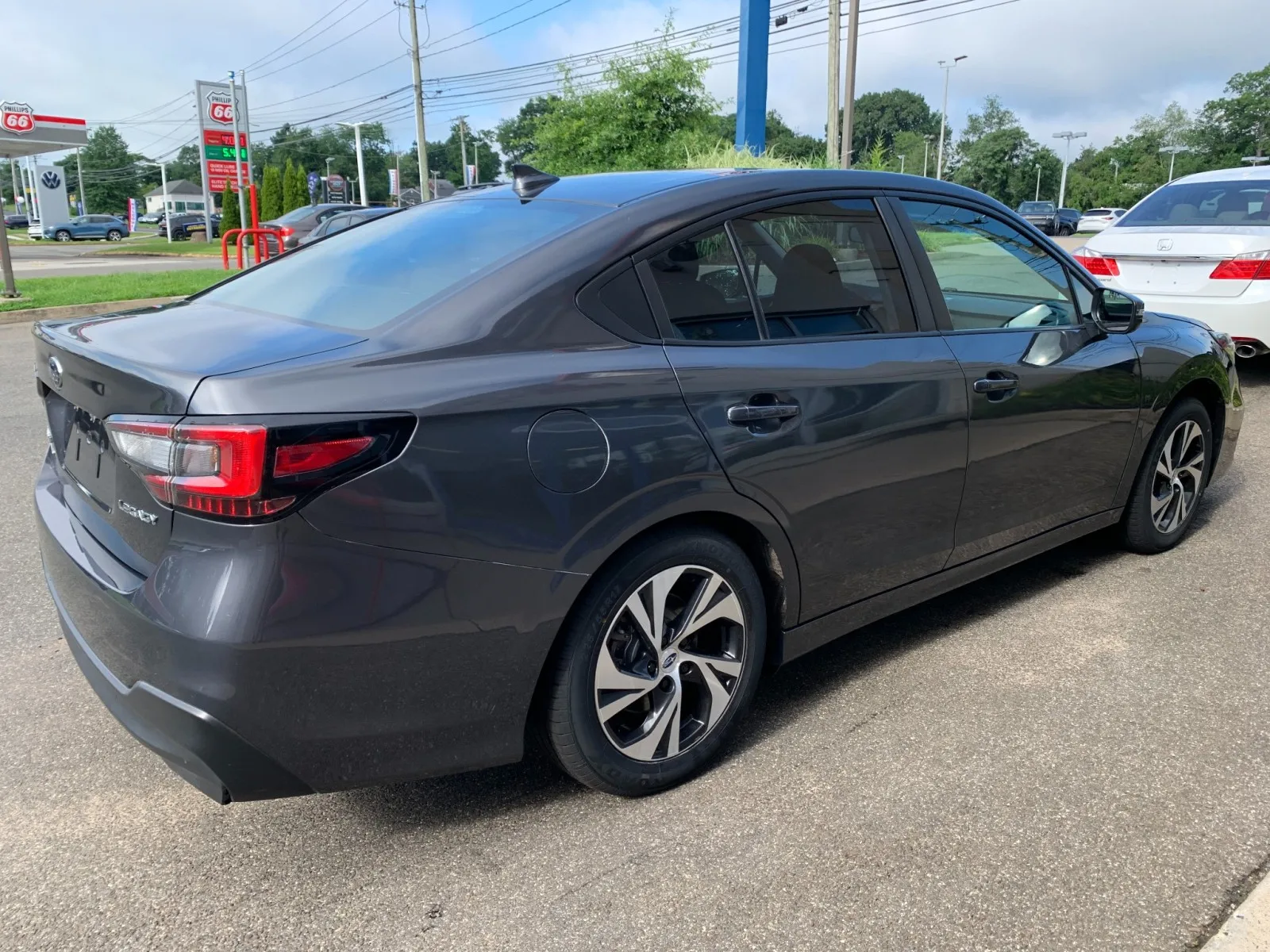 Subaru Legacy photo 7