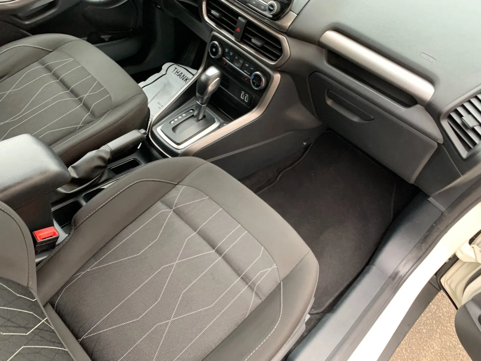 Ford Ecosport photo 38