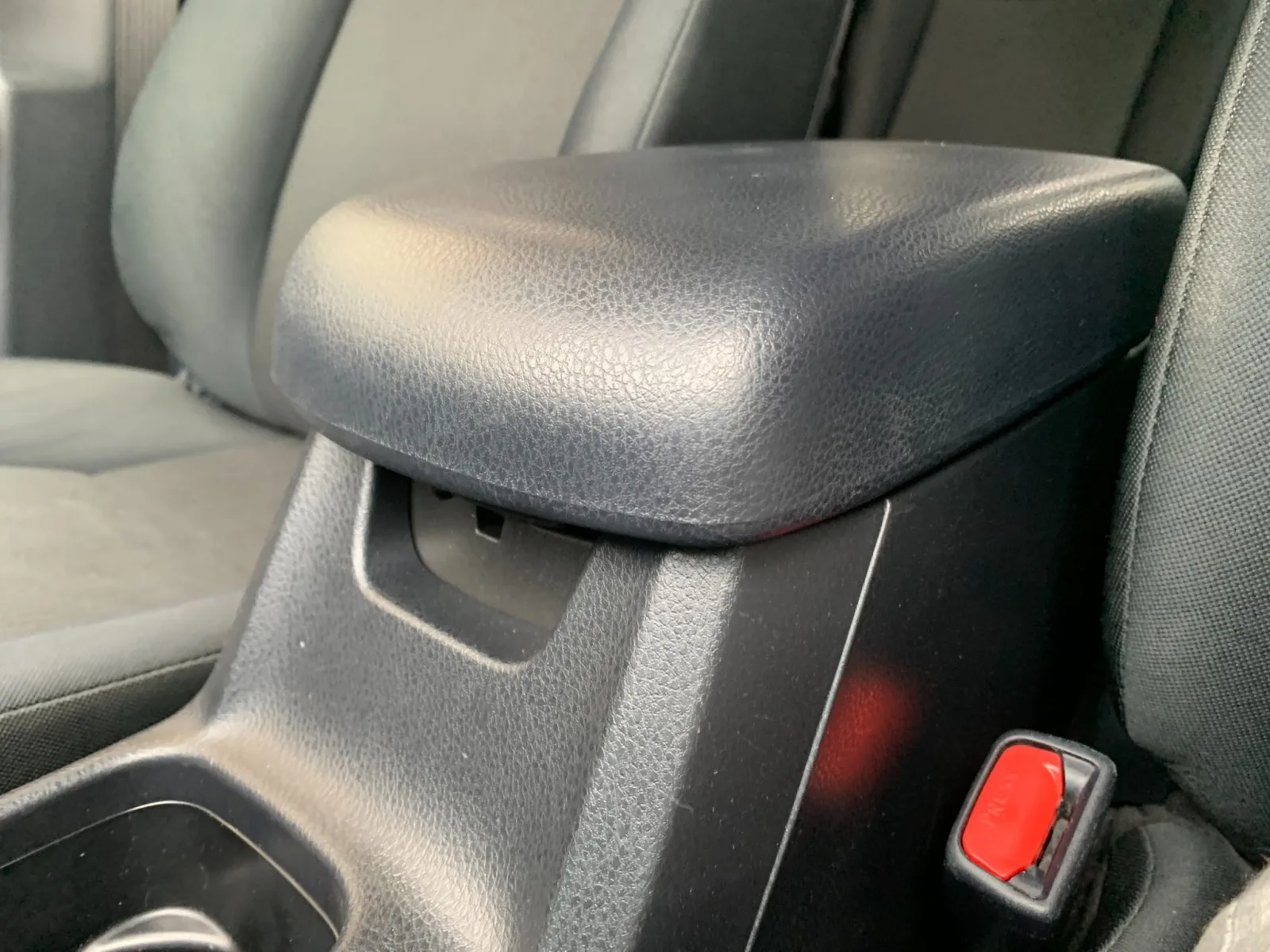 Toyota RAV4 photo 22