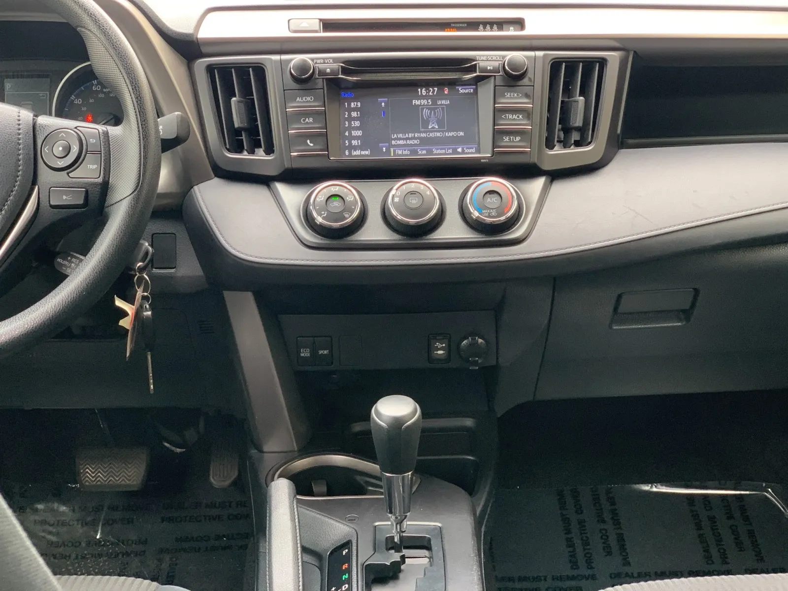 Toyota RAV4 photo 31