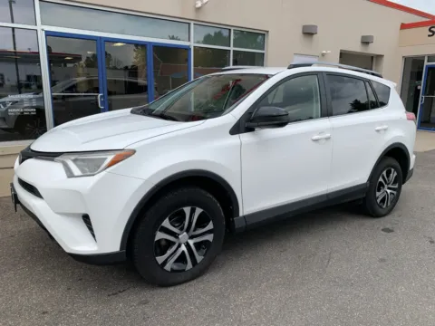 White 2017 Toyota RAV4 LE for sale in Meriden, CT