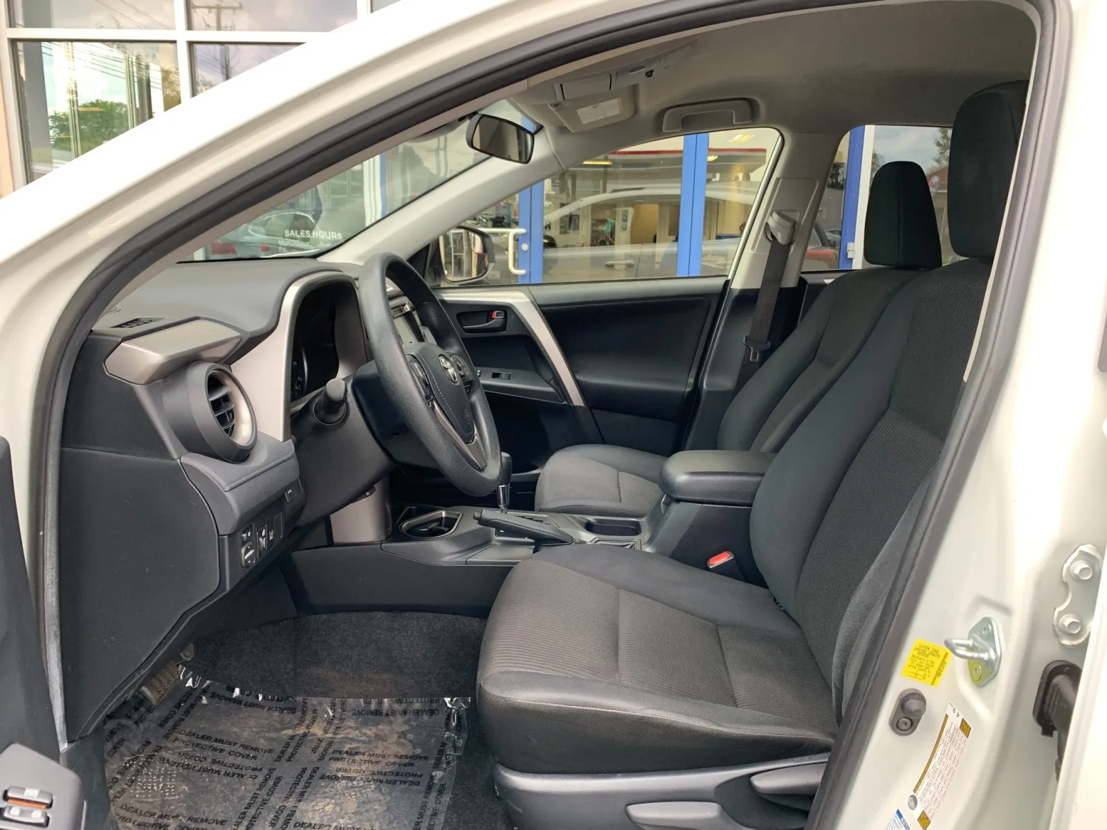 Toyota RAV4 photo 11