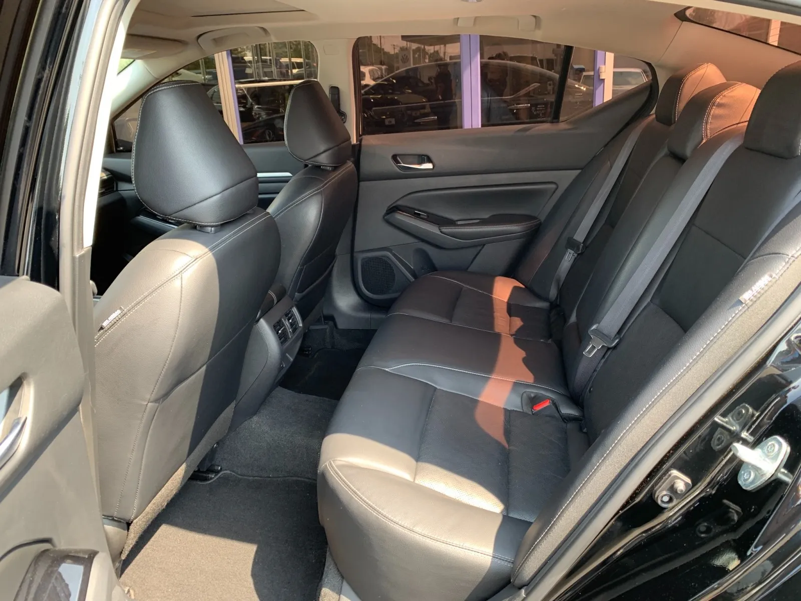 Nissan Altima photo 22