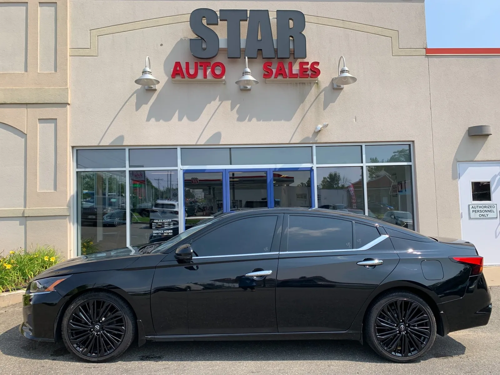 Nissan Altima photo 4