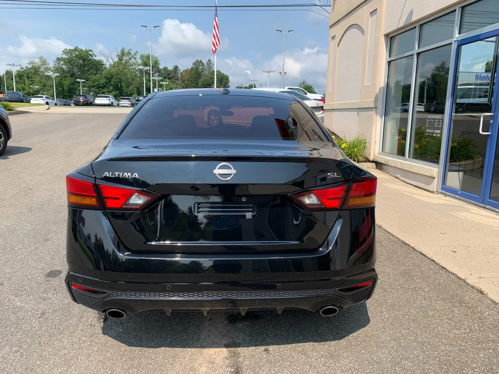 Nissan Altima photo 6