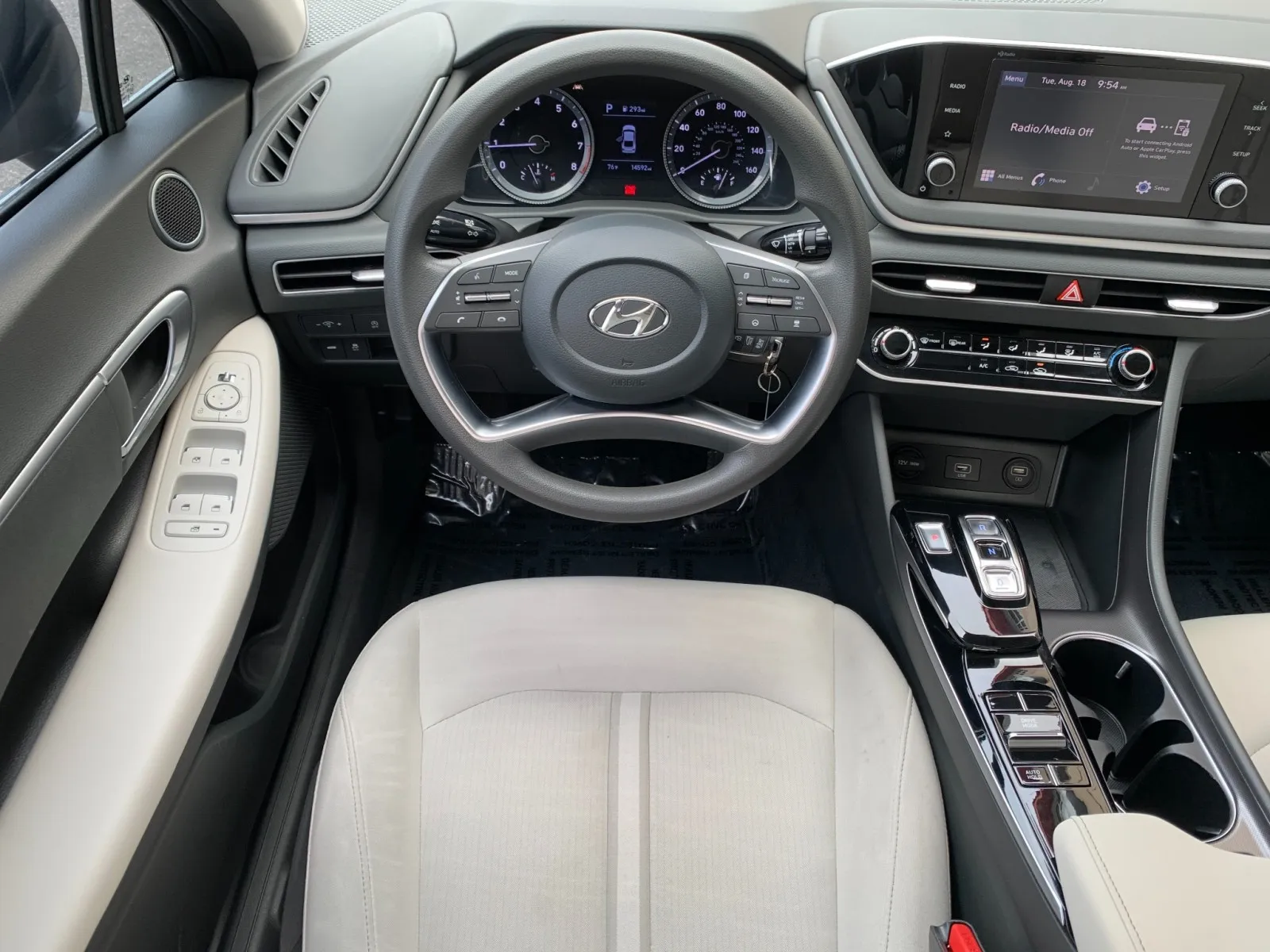 Hyundai Sonata photo 25