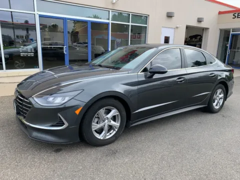 Gray 2023 Hyundai Sonata SE for sale in Meriden, CT