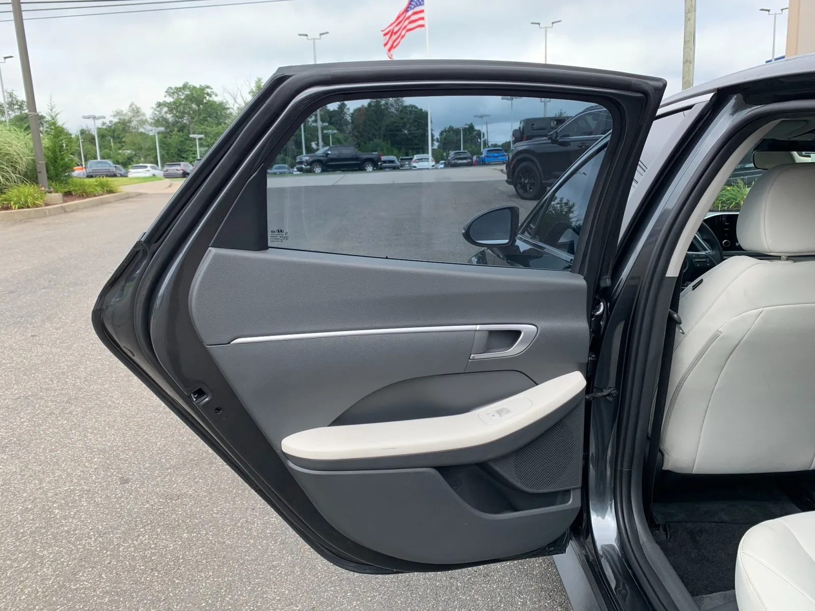 Hyundai Sonata photo 23