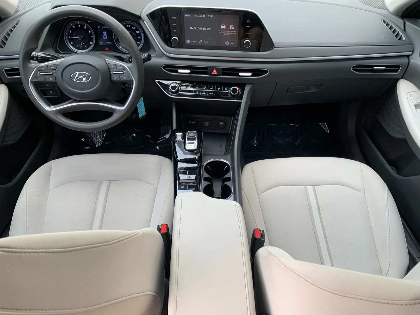 Hyundai Sonata photo 26