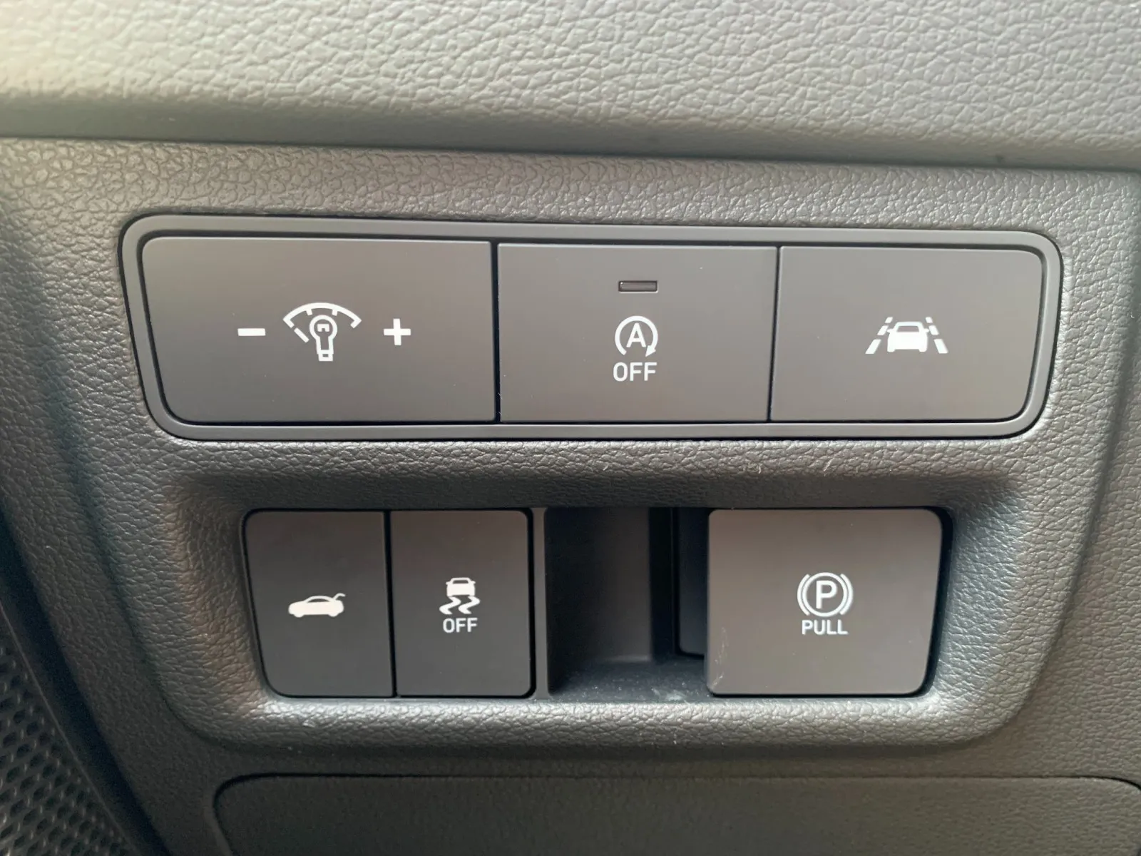 Hyundai Sonata photo 12