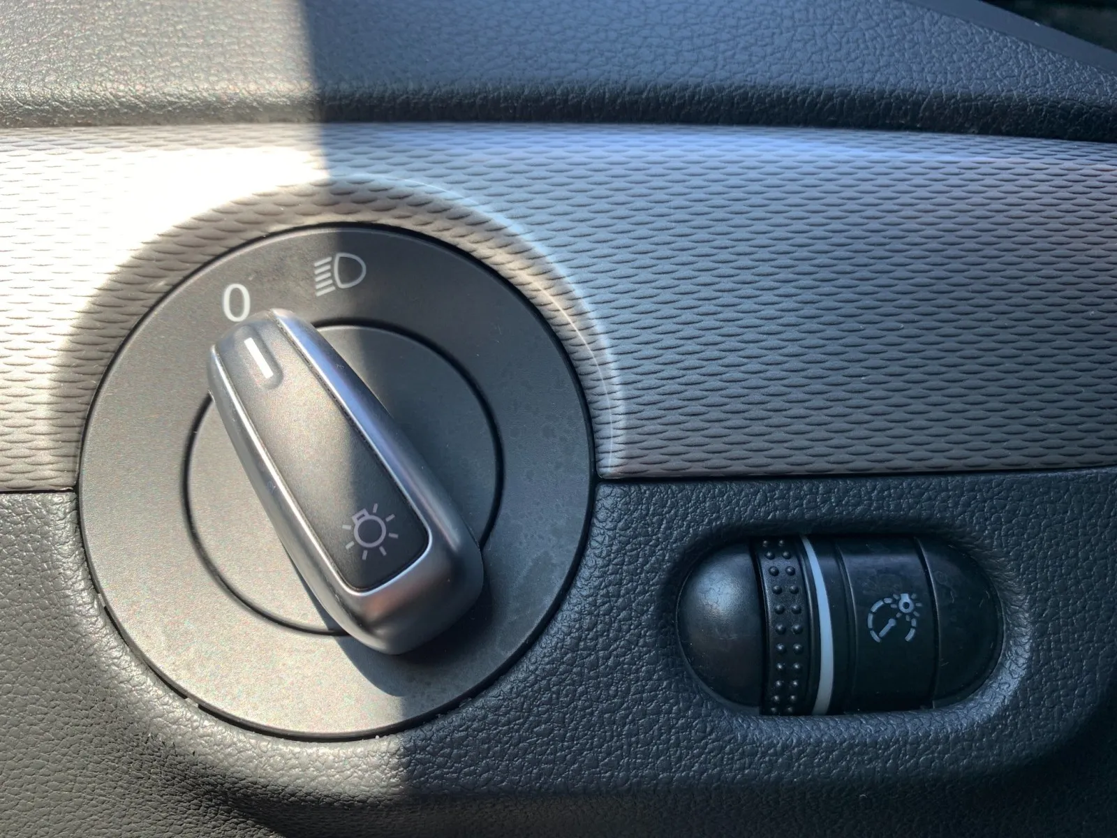 Volkswagen Jetta photo 14