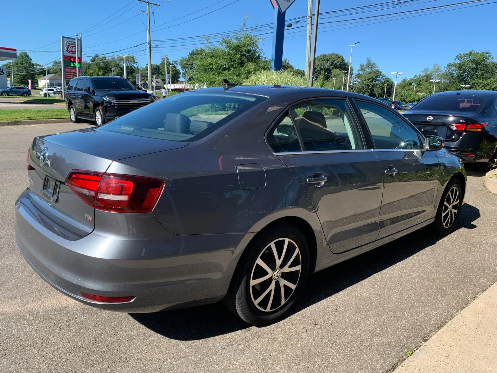 Volkswagen Jetta photo 7