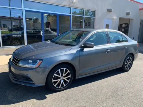 Gray 2017 Volkswagen Jetta 1.4T SE for sale in Meriden, CT