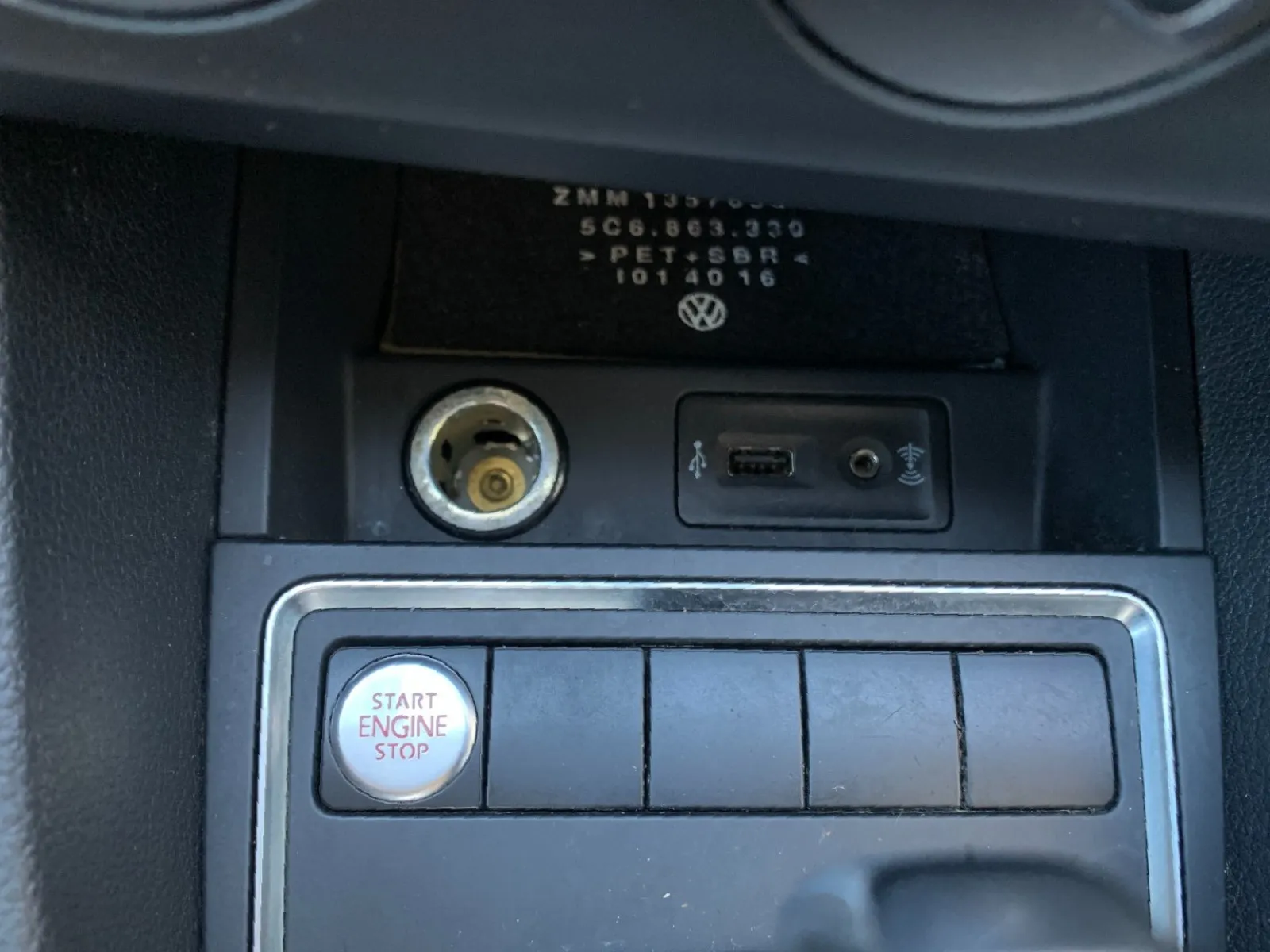 Volkswagen Jetta photo 19
