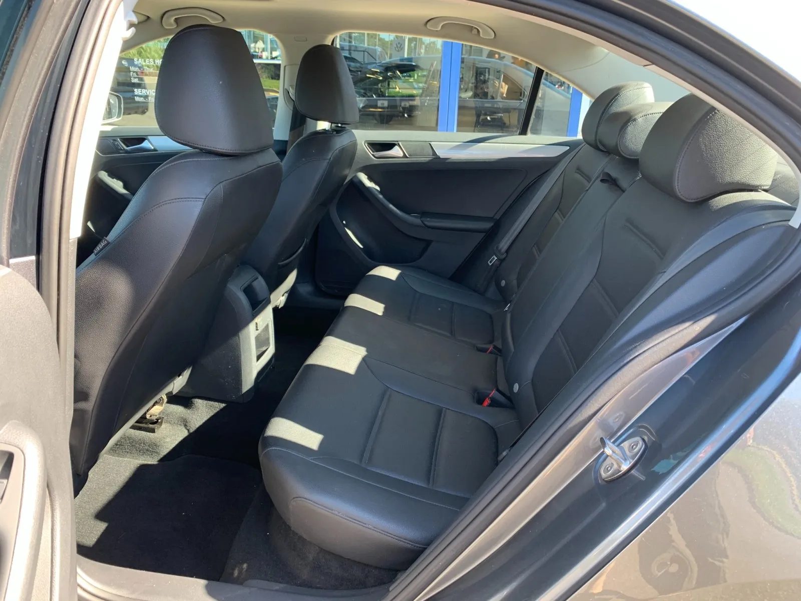 Volkswagen Jetta photo 29