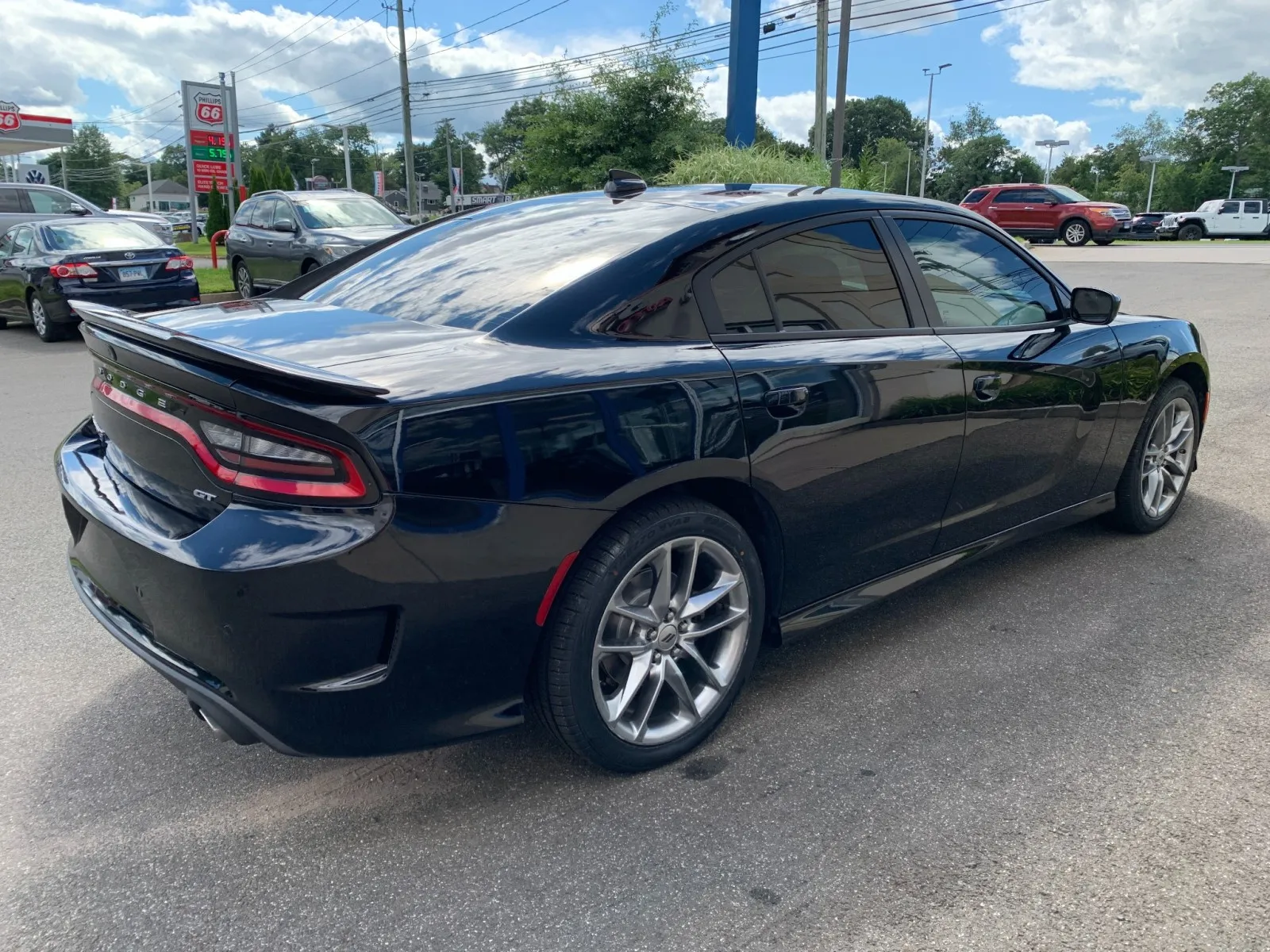 Dodge Charger photo 7