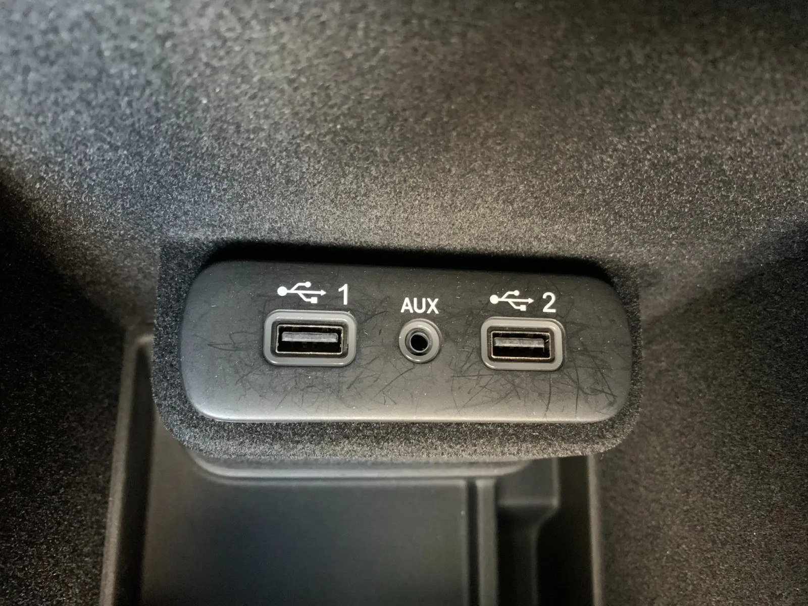 Dodge Charger photo 24
