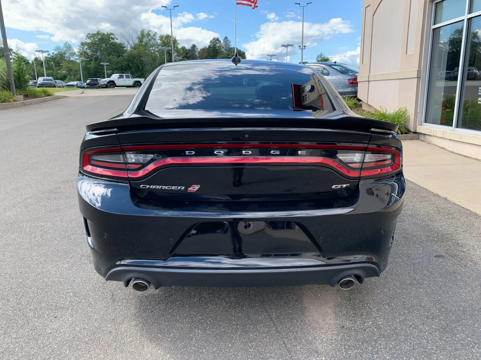 Dodge Charger photo 6