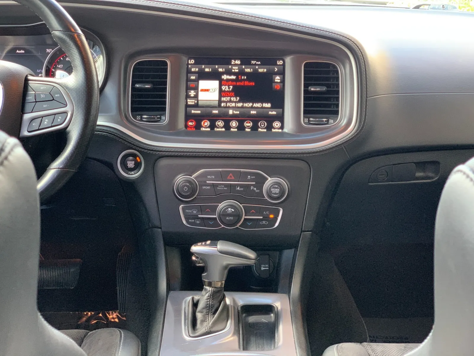 Dodge Charger photo 30