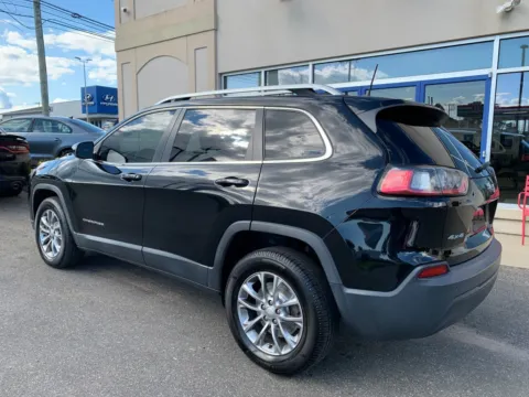 More photos of 2019 Jeep Cherokee Latitude Plus at Star Auto Sales, CT