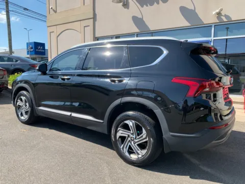 More photos of 2023 Hyundai Santa Fe SEL at Star Auto Sales, CT