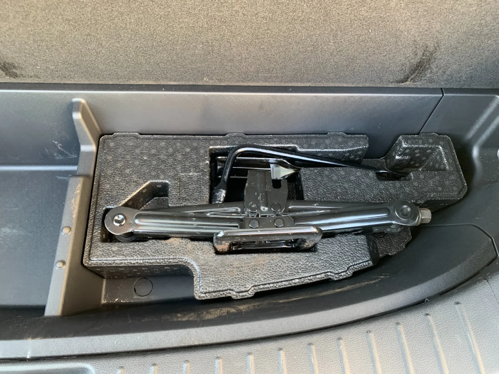 Hyundai Santa Fe photo 10