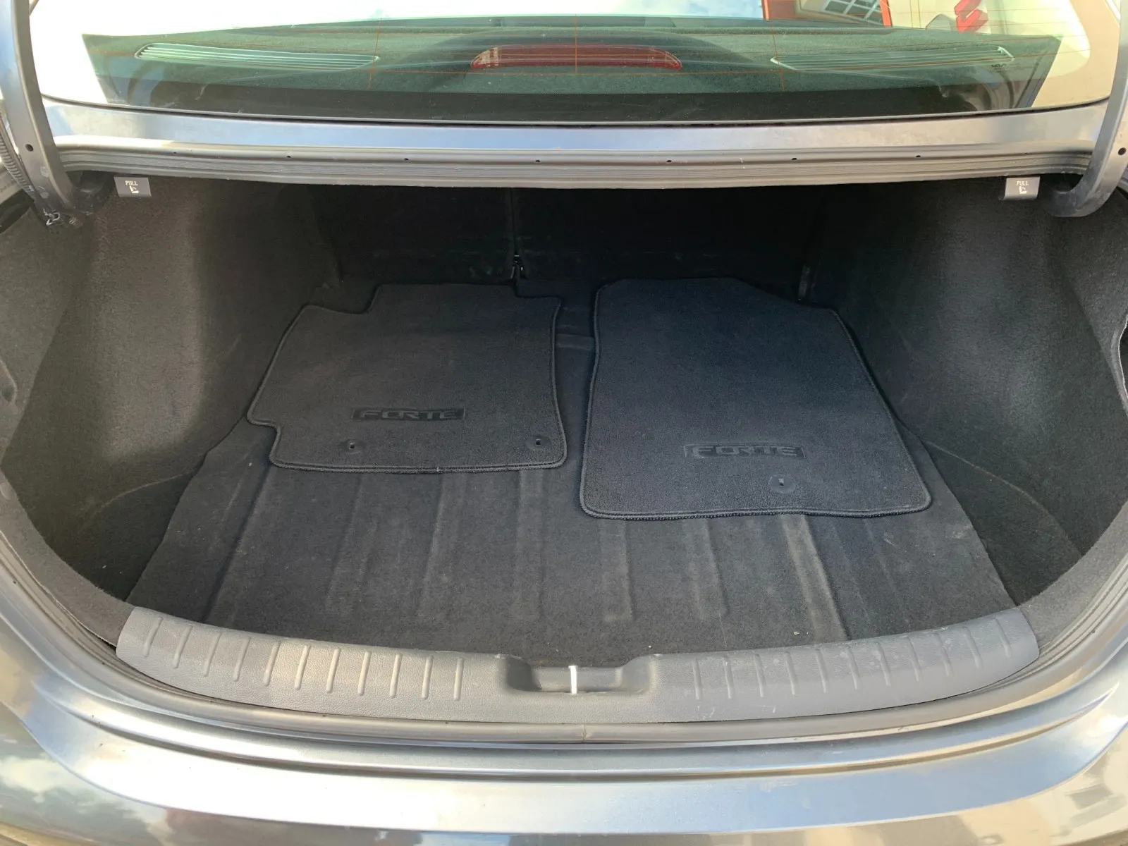 Kia Forte photo 9