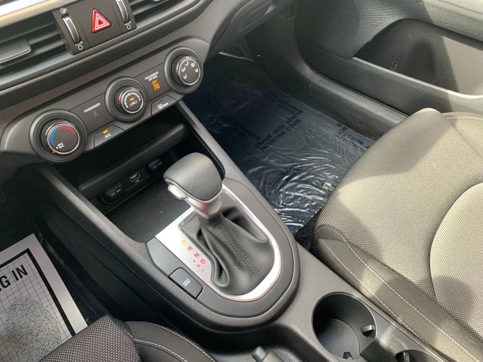 Kia Forte photo 17