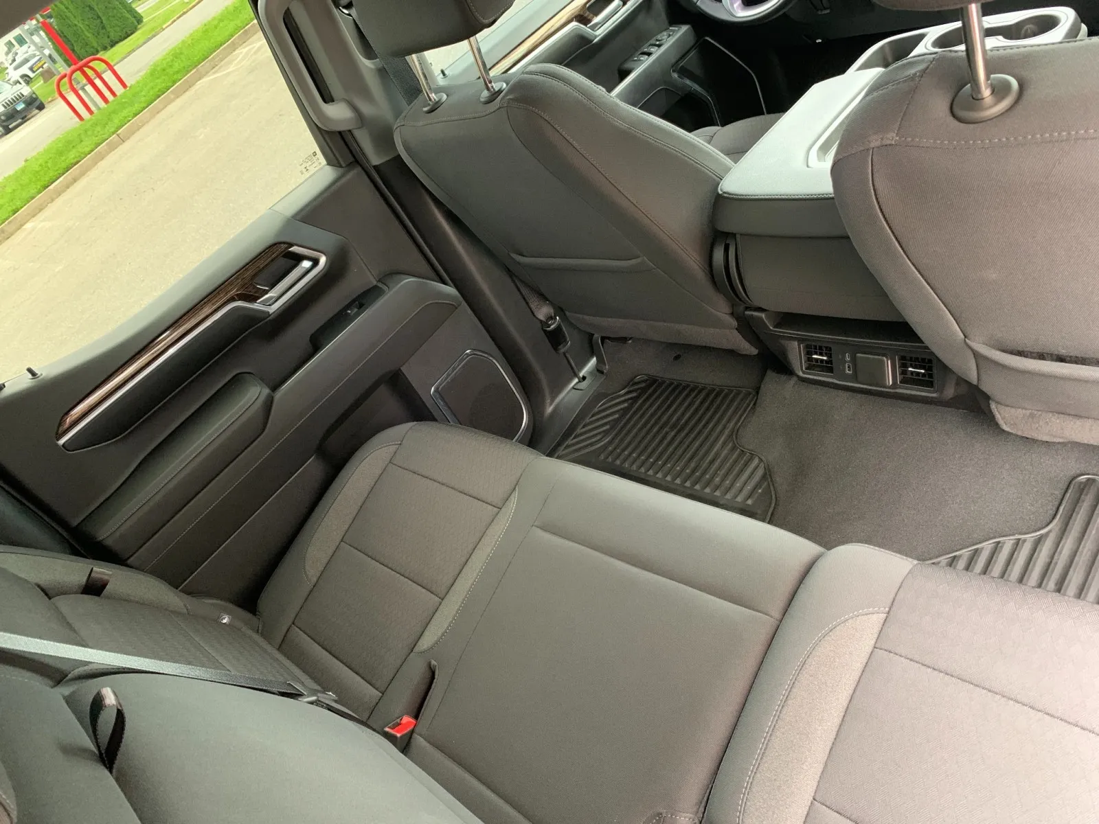 GMC Sierra photo 28