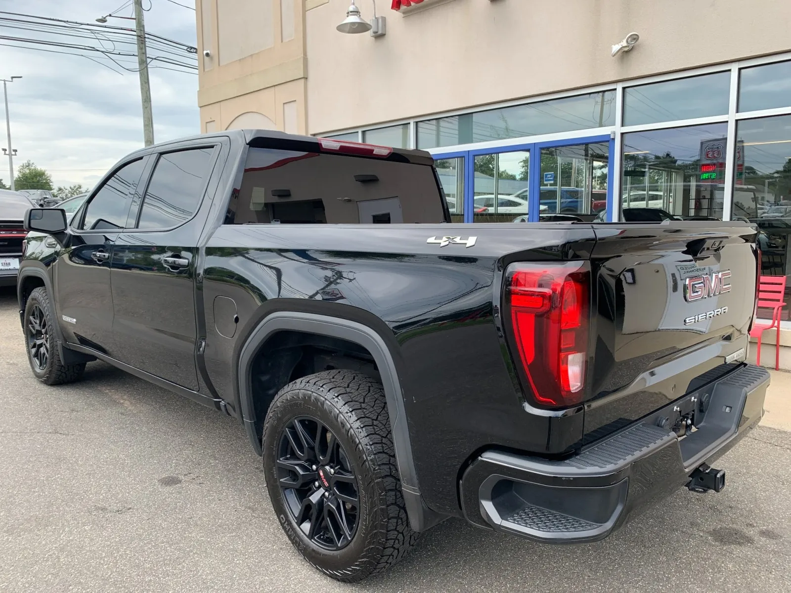 GMC Sierra photo 5