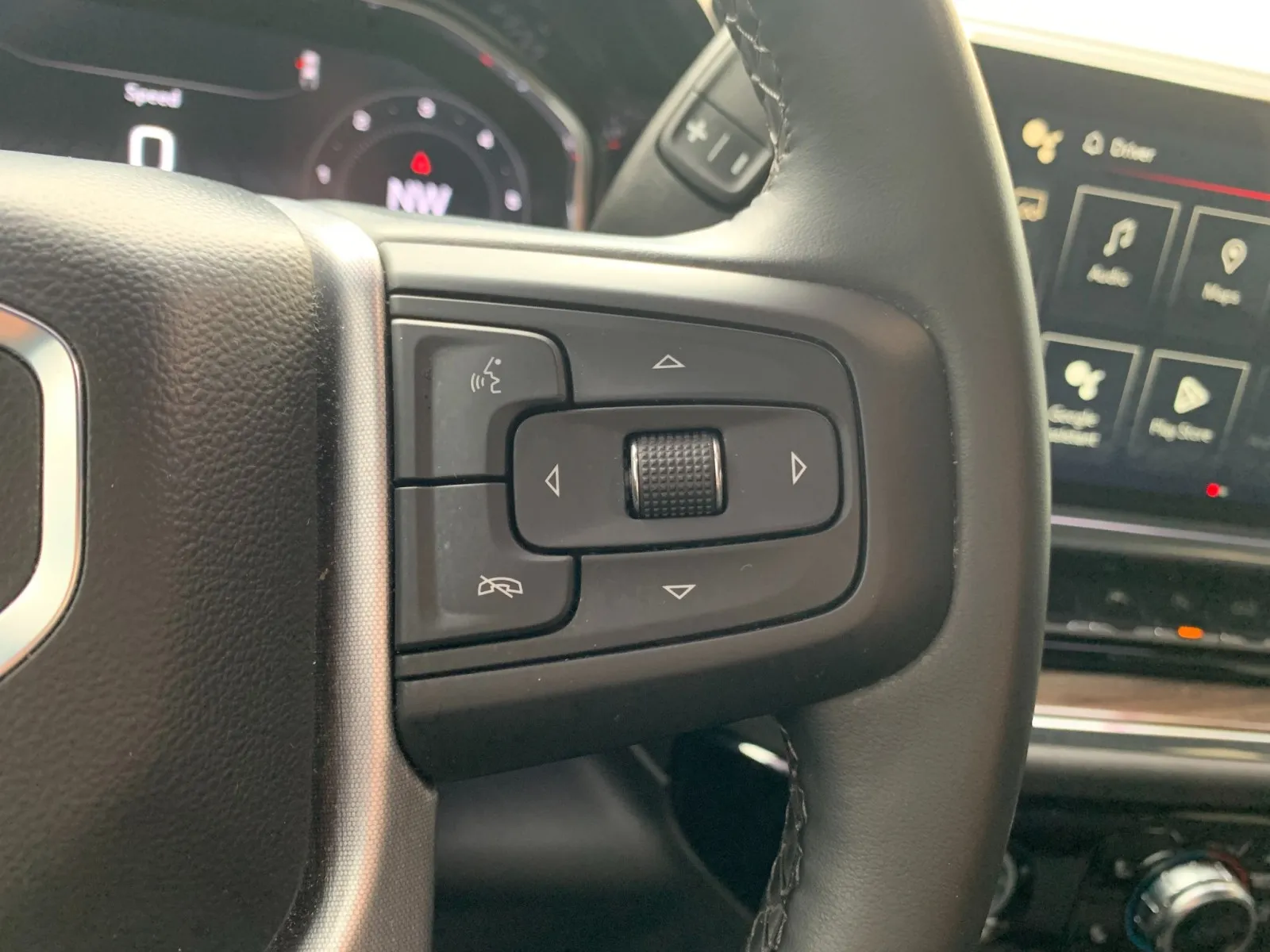 GMC Sierra photo 15