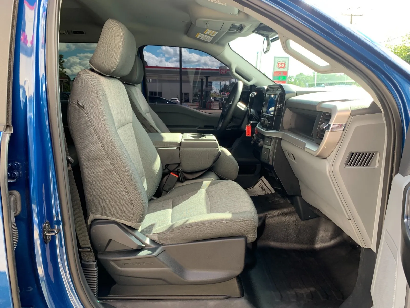 Ford F-150 photo 39