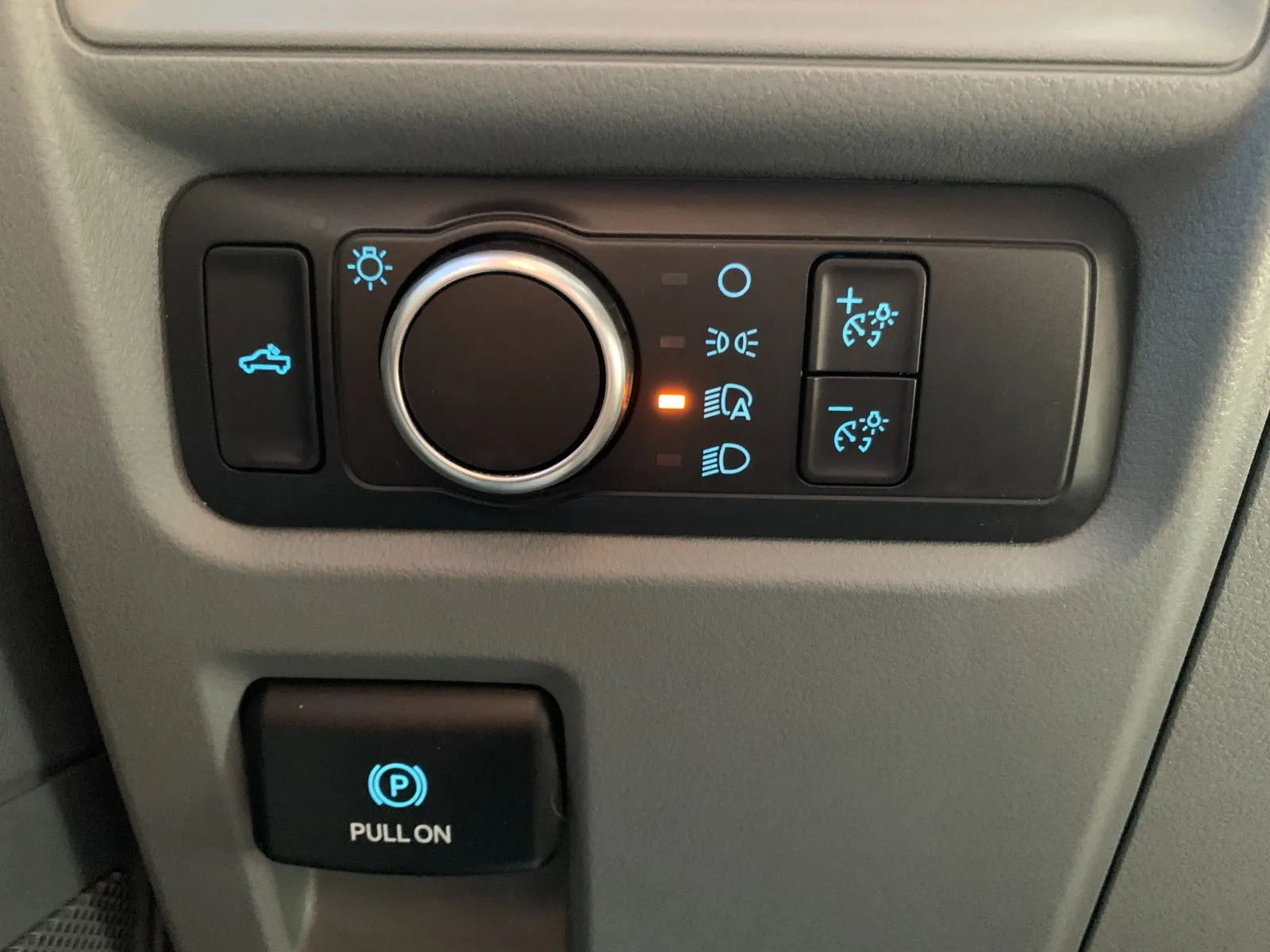 Ford F-150 photo 15