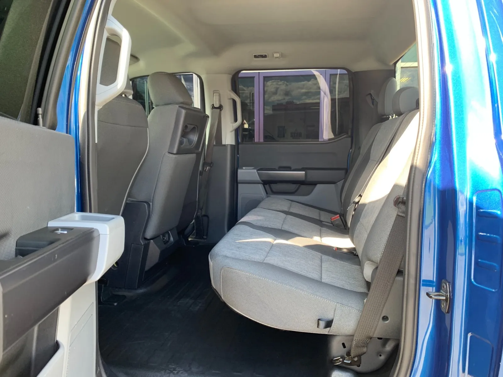 Ford F-150 photo 28