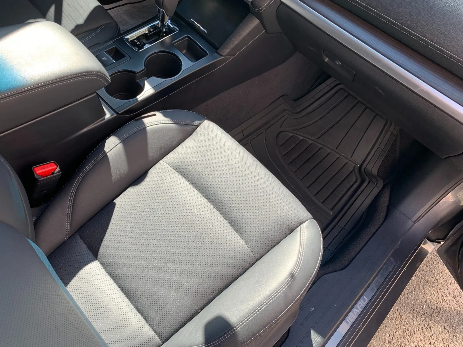 Subaru Legacy photo 36
