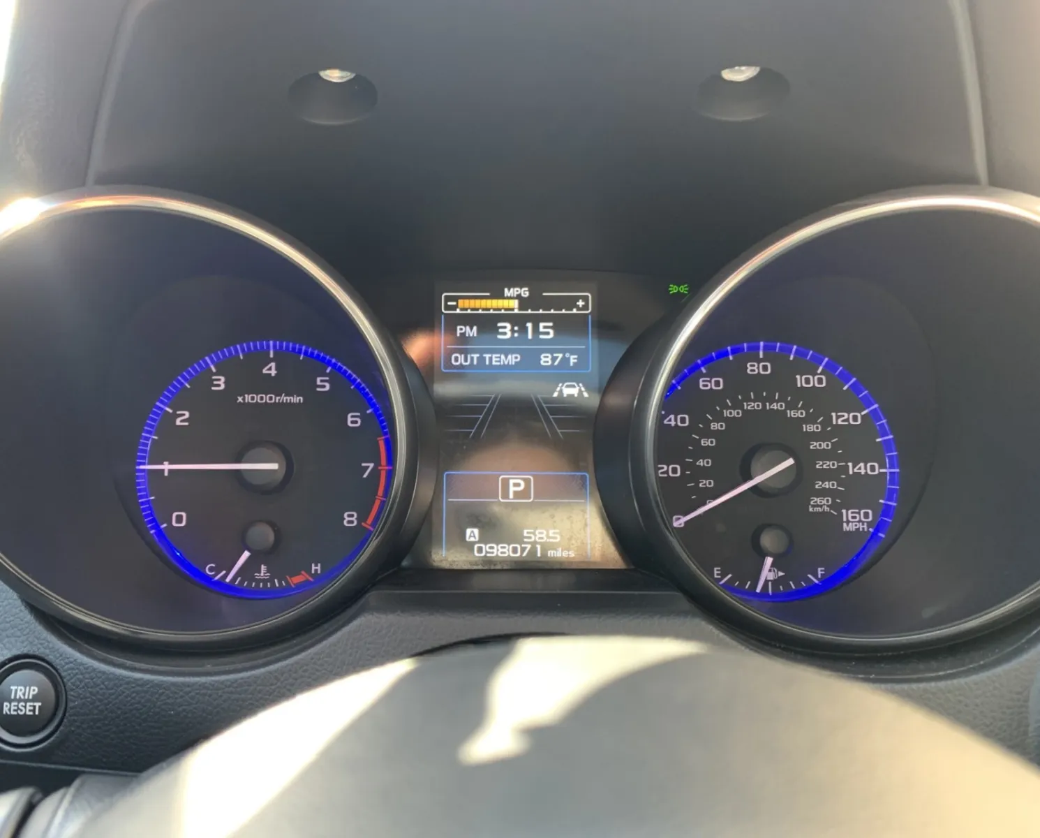 Subaru Legacy photo 14