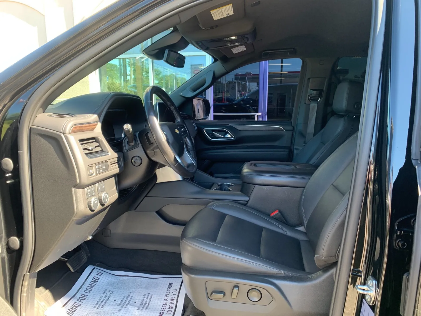 Chevrolet Tahoe photo 12