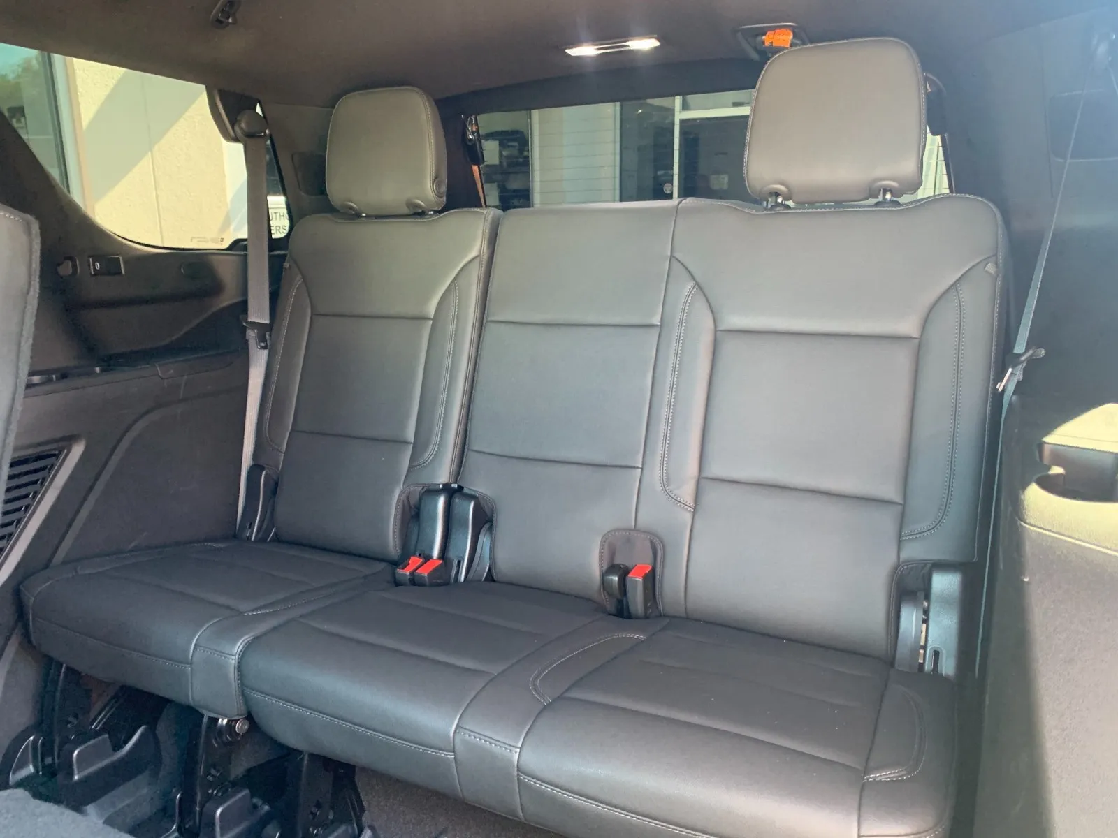 Chevrolet Tahoe photo 39
