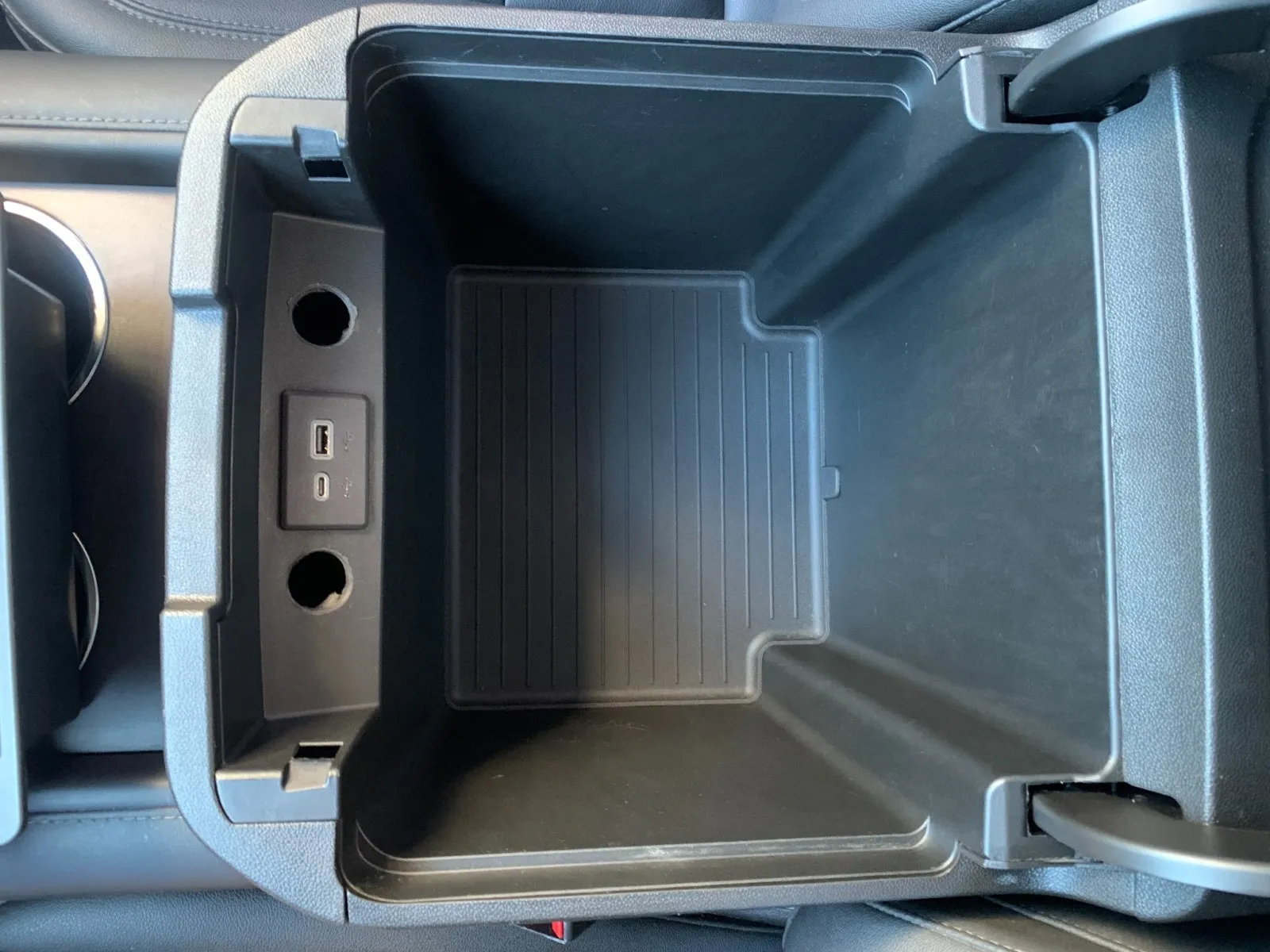 Chevrolet Tahoe photo 31