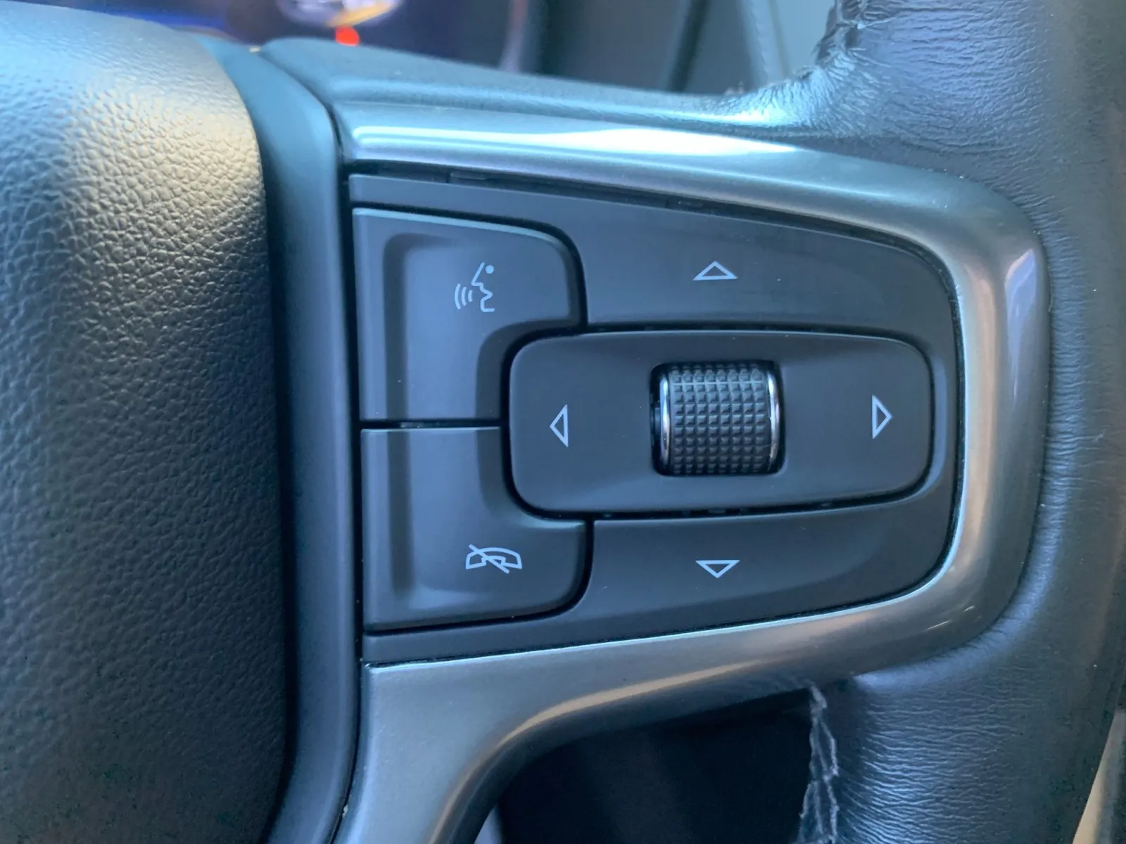 Chevrolet Tahoe photo 20