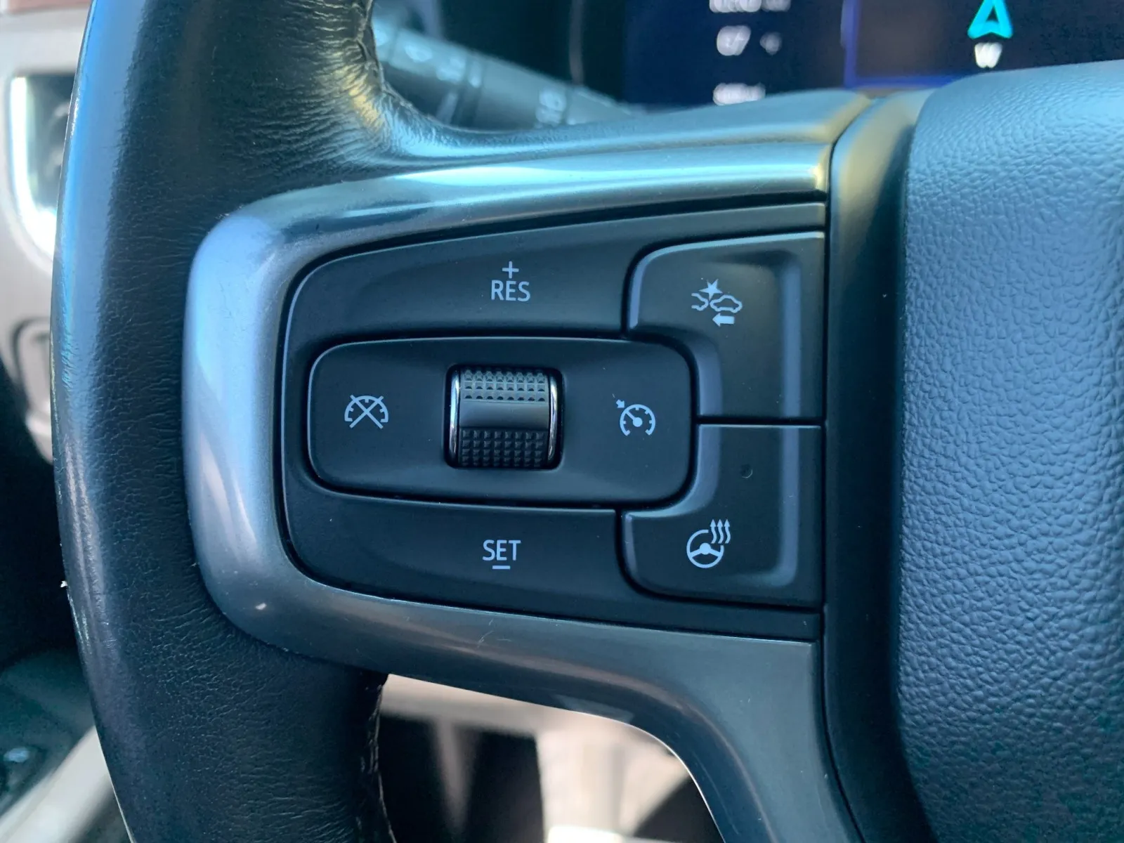 Chevrolet Tahoe photo 19