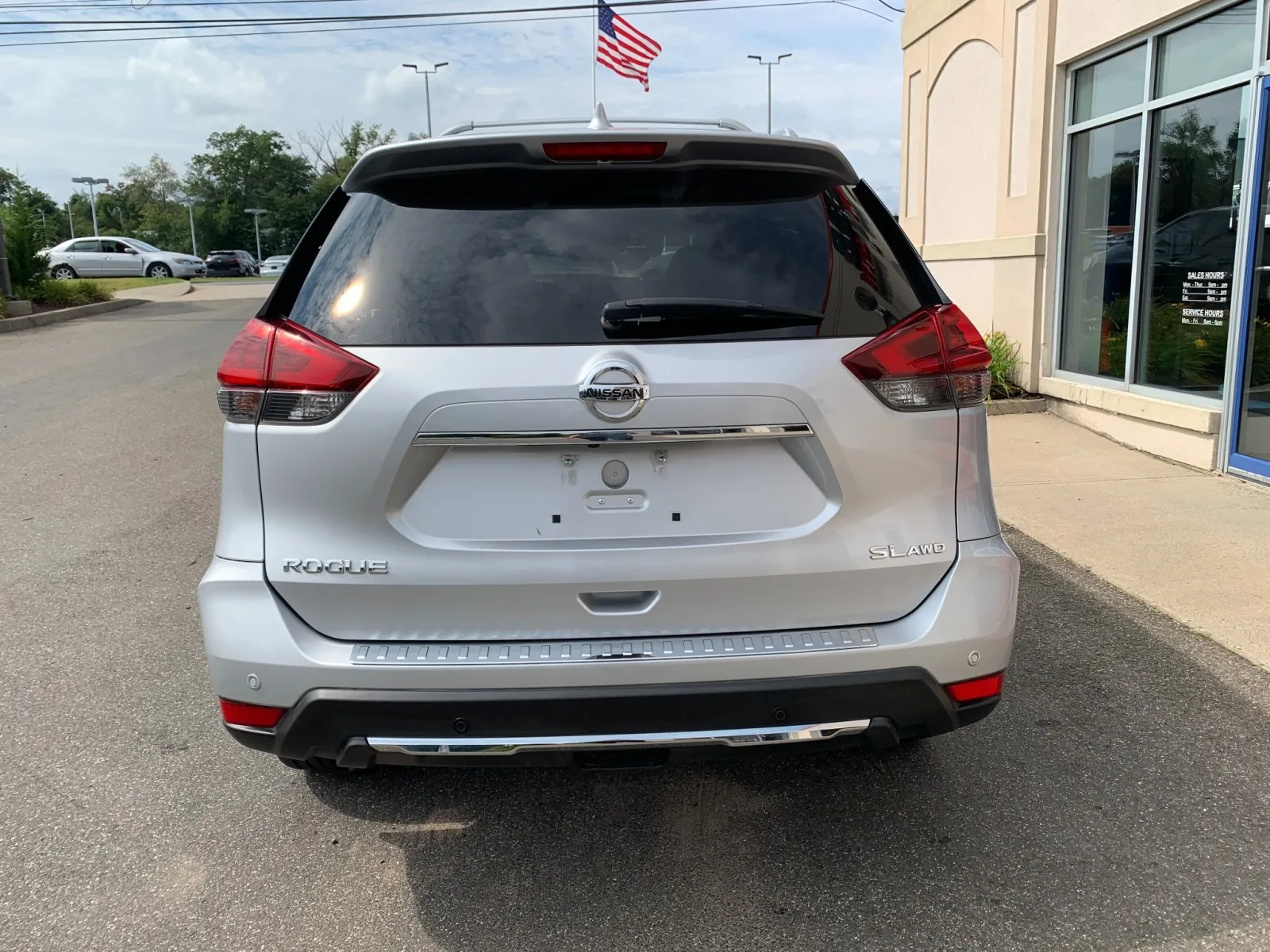 Nissan Rogue photo 6