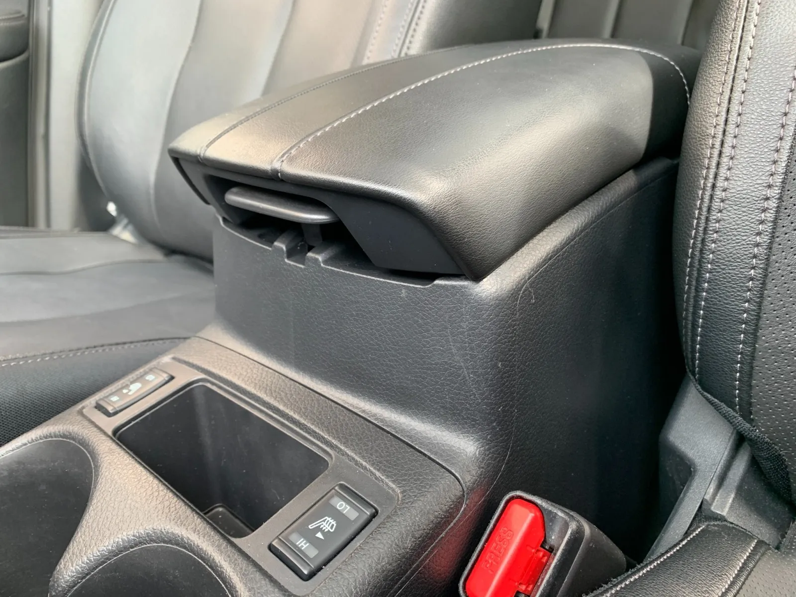 Nissan Rogue photo 26