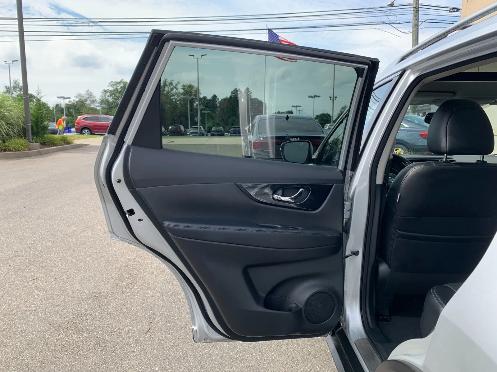 Nissan Rogue photo 31